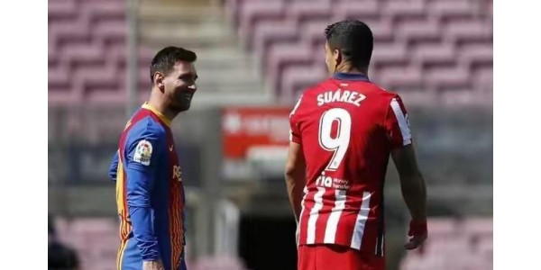 Luis Suárez perd sa puissance de combat lors du match contre le FC Barcelone Luis Suárez perd sa puissance de combat lors du match contre le FC Barcelone